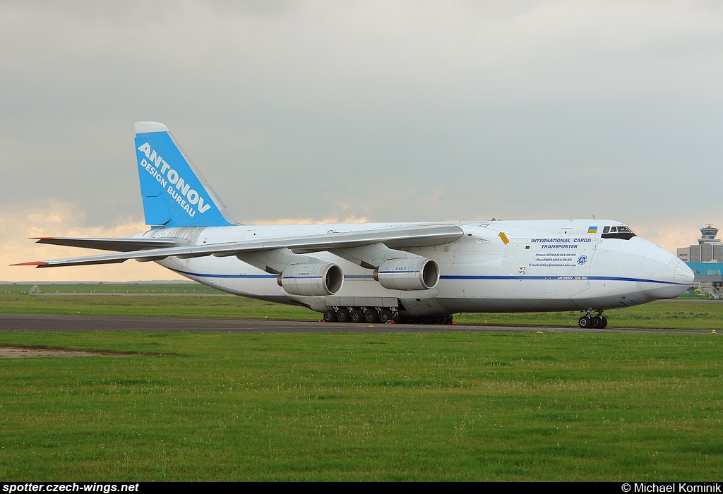 Antonov Airlines | Antonov An-124-100 Ruslan | UR-82073