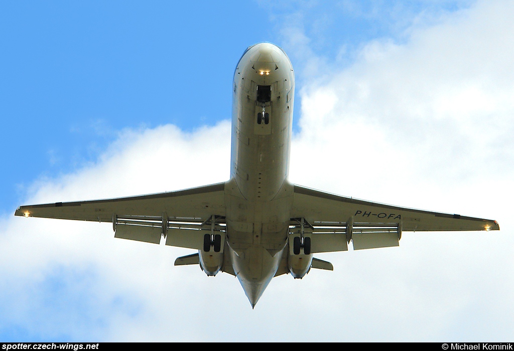 KLM Cityhopper | Fokker F100 | PH-OFA