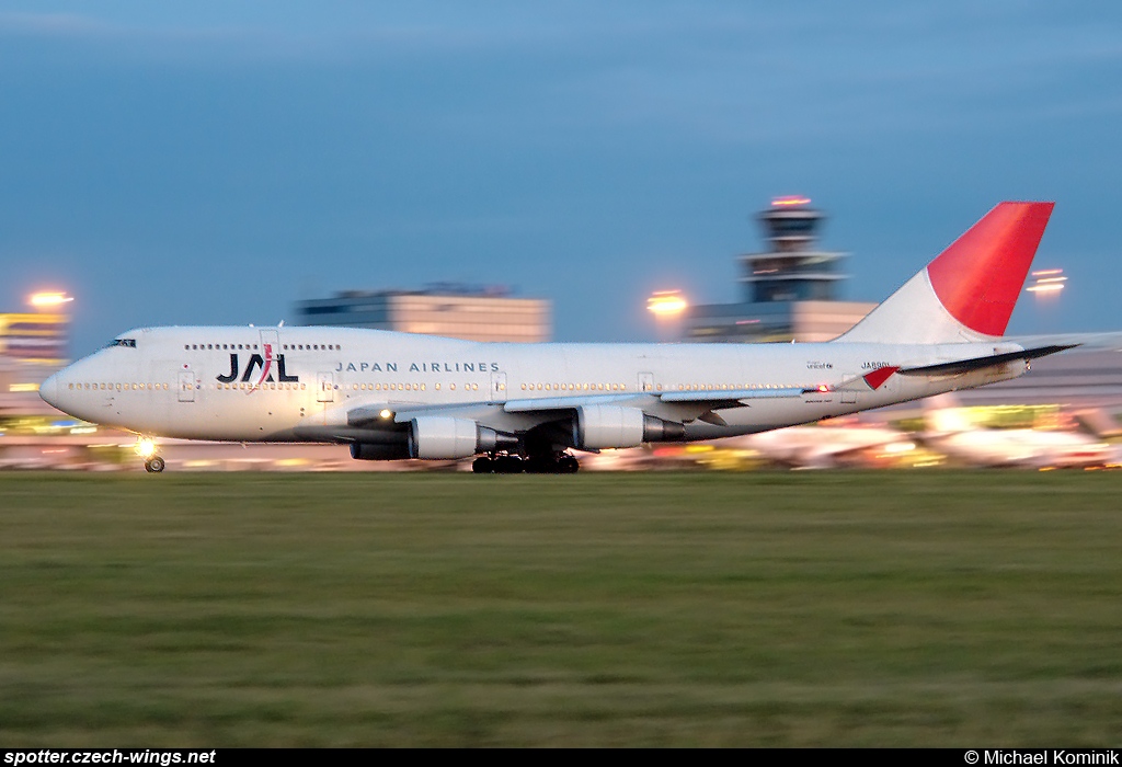 Japan Airlines | Boeing 747-446 | JA8901