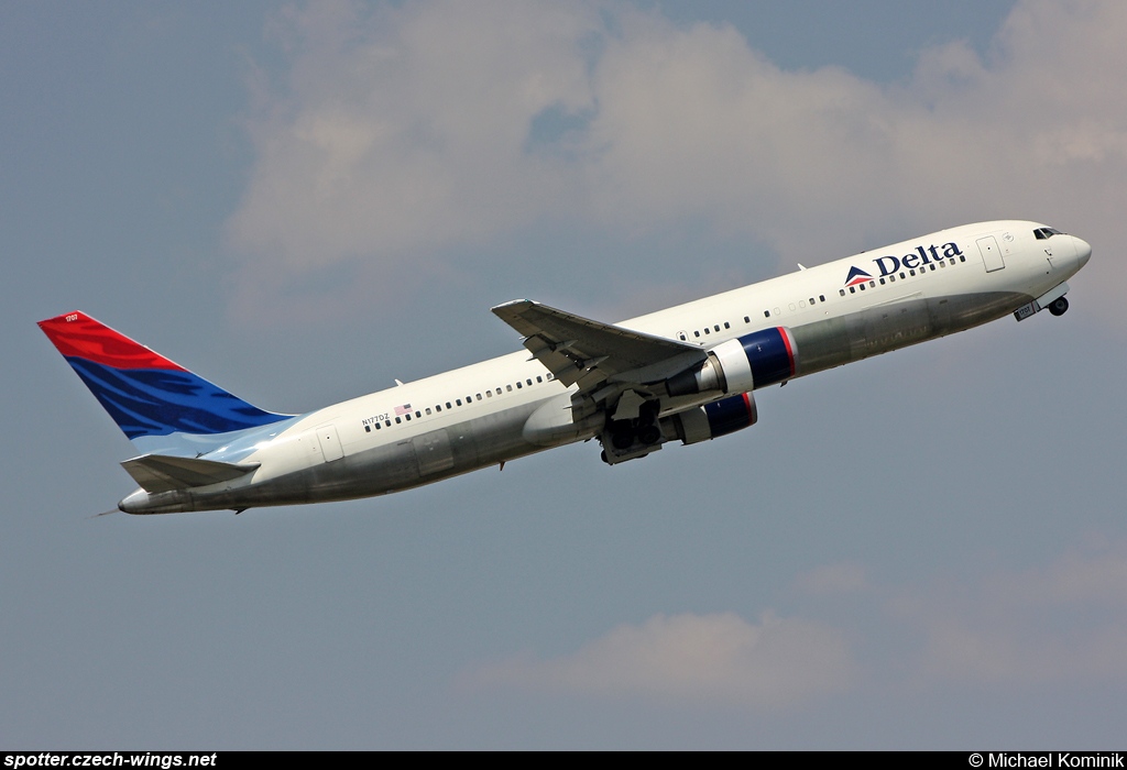 Delta Air Lines | Boeing 767-332ER | N177DZ