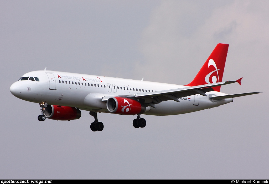 Amsterdam Airlines | Airbus A320-232 | PH-AAY