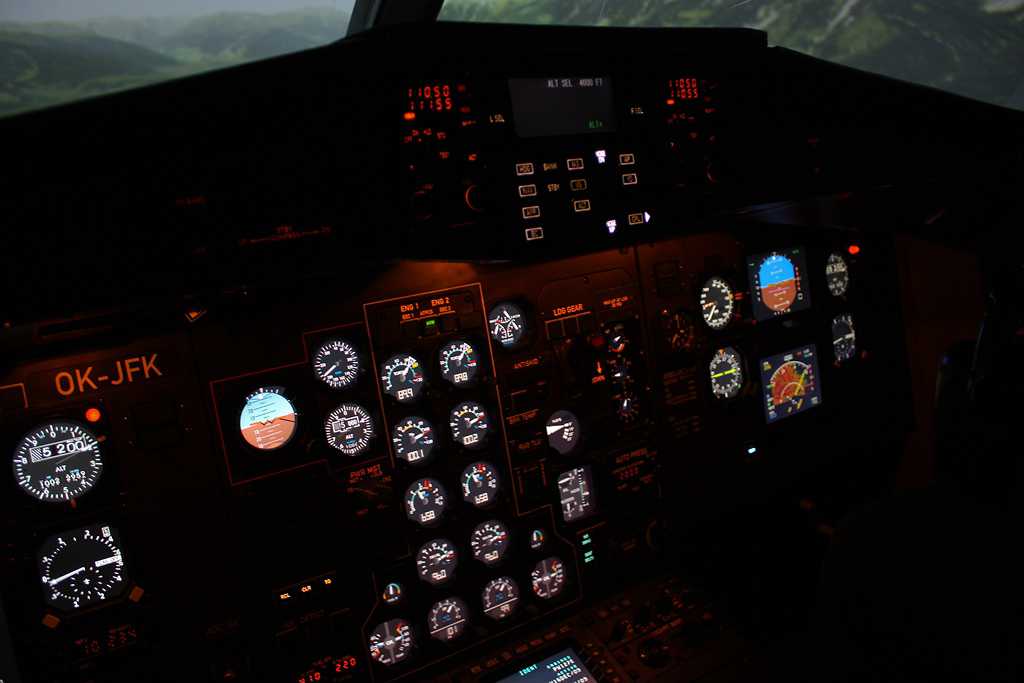 CSA Czech Airlines | ATR 42/72 Flight Training Device | –