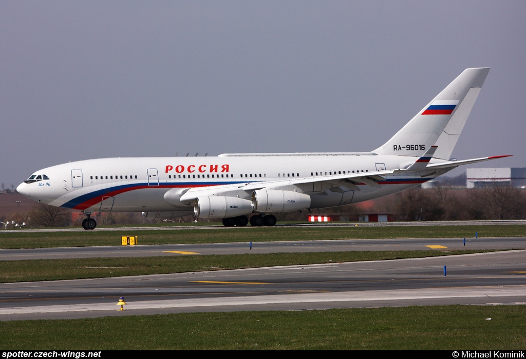 Rossiya - Russian Airlines | Ilyushin Il-96-300 | RA-96016