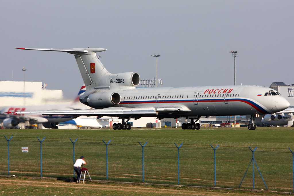 Rossiya - Russian Airlines | Tupolev Tu-154M | RA-85843