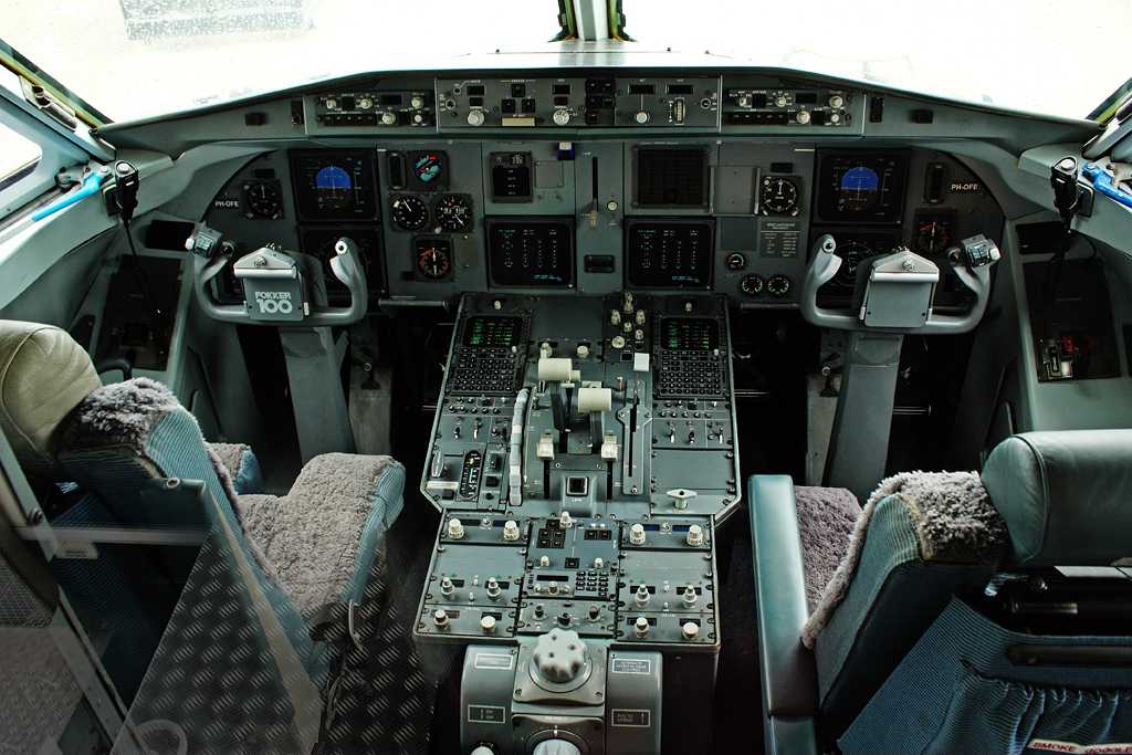 KLM Cityhopper | Fokker F100 | PH-OFE