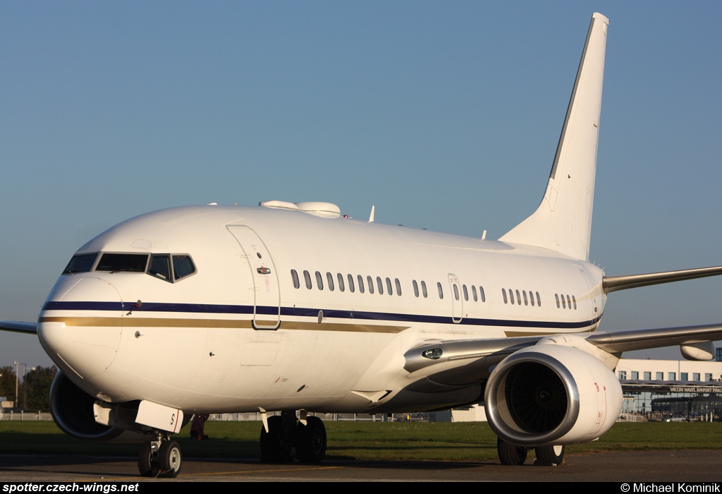 Royal Jet | Boeing 737-7Z5 BBJ | A6-DAS