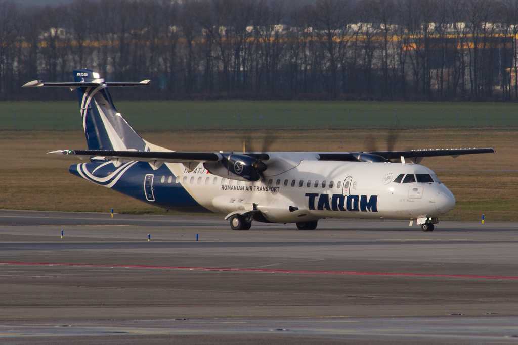 TAROM | ATR 72-600 (72-212A) | YR-ATJ