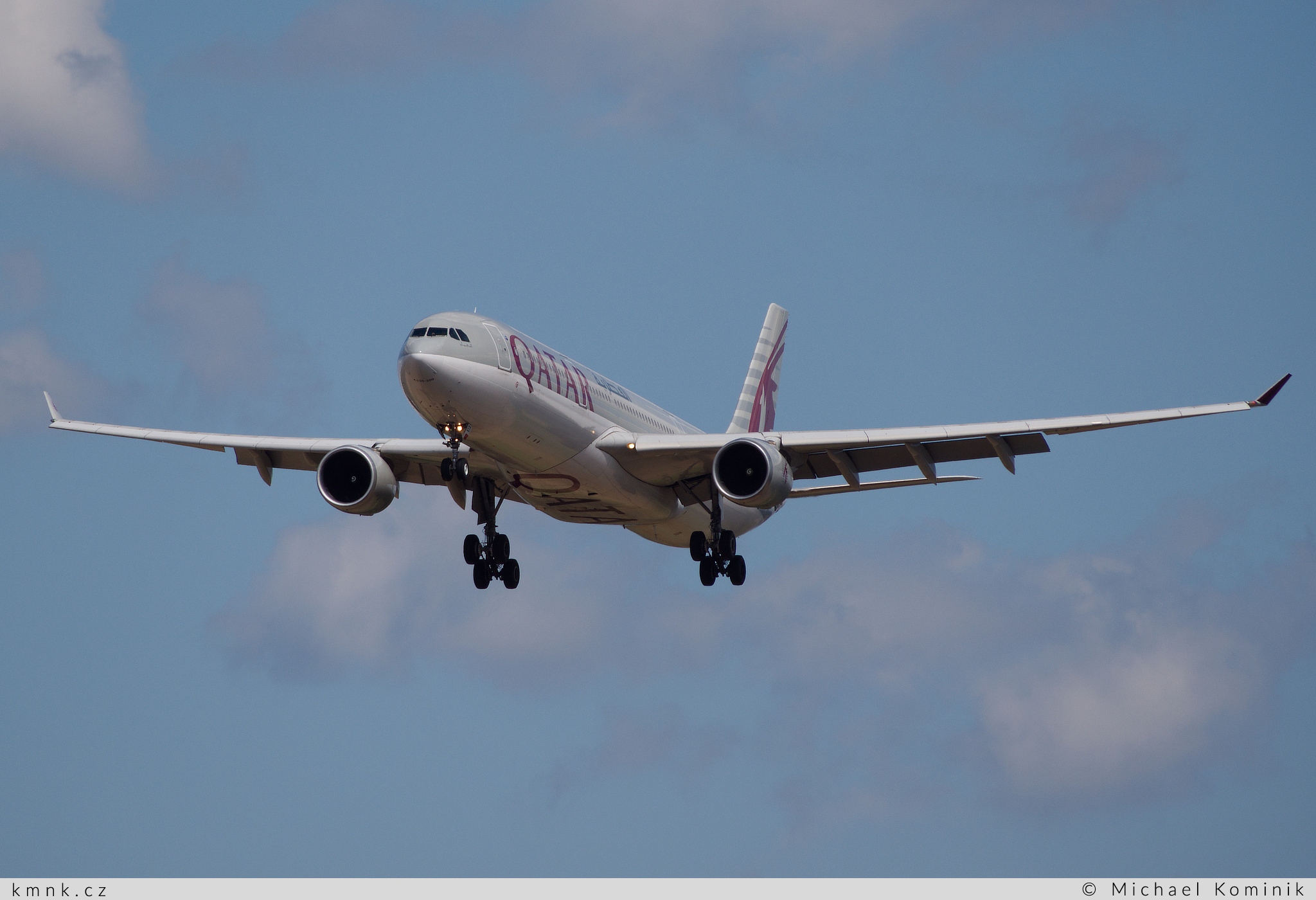 Qatar Airways | Airbus A330-302 | A7-AED