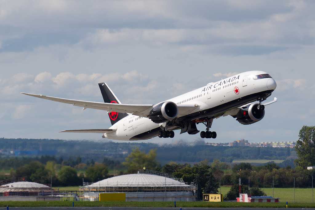 Air Canada | Boeing 787-9 | C-FRSR