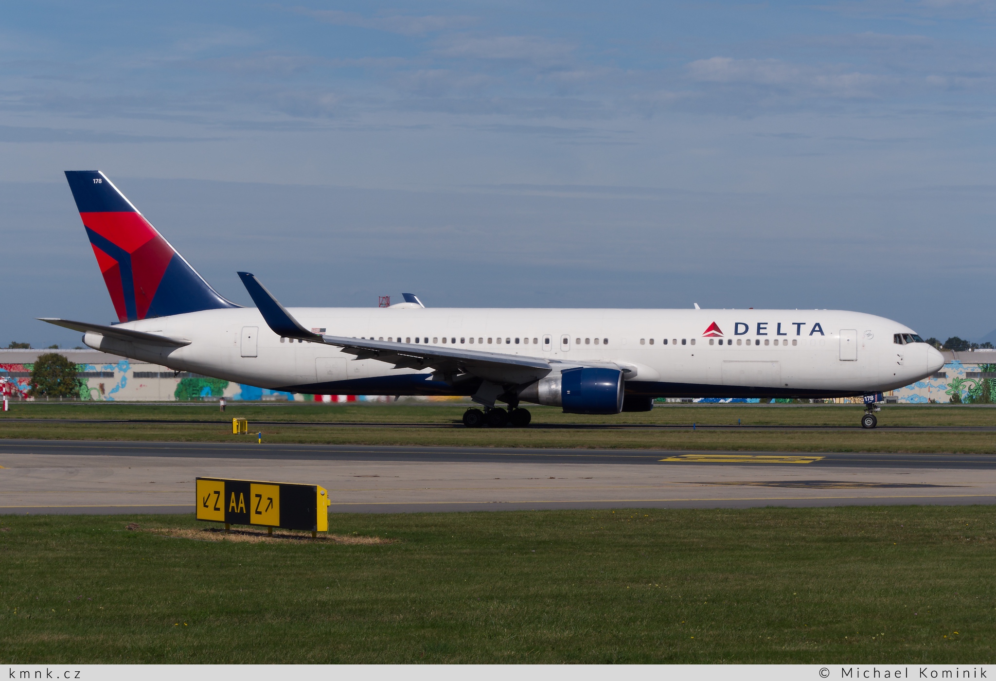 Delta Air Lines | Boeing 767-332ER | N178DN